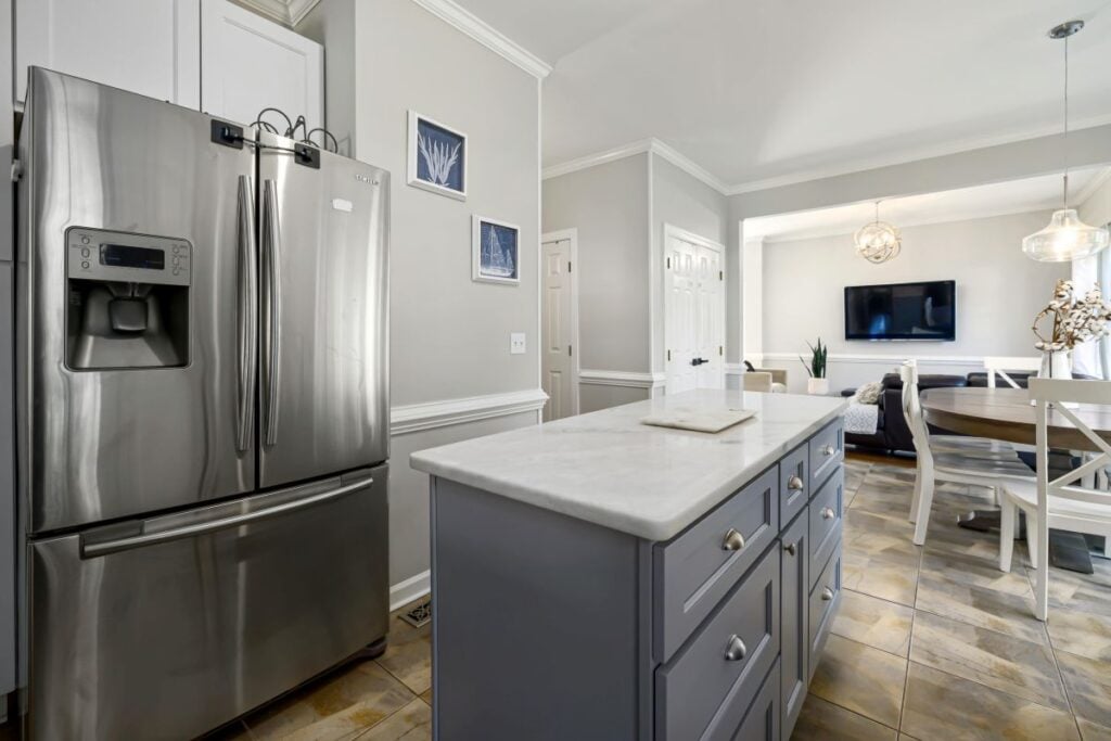 Kitchen island with built in storage 