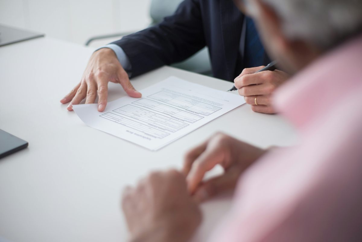 home remodeling contract signing with client